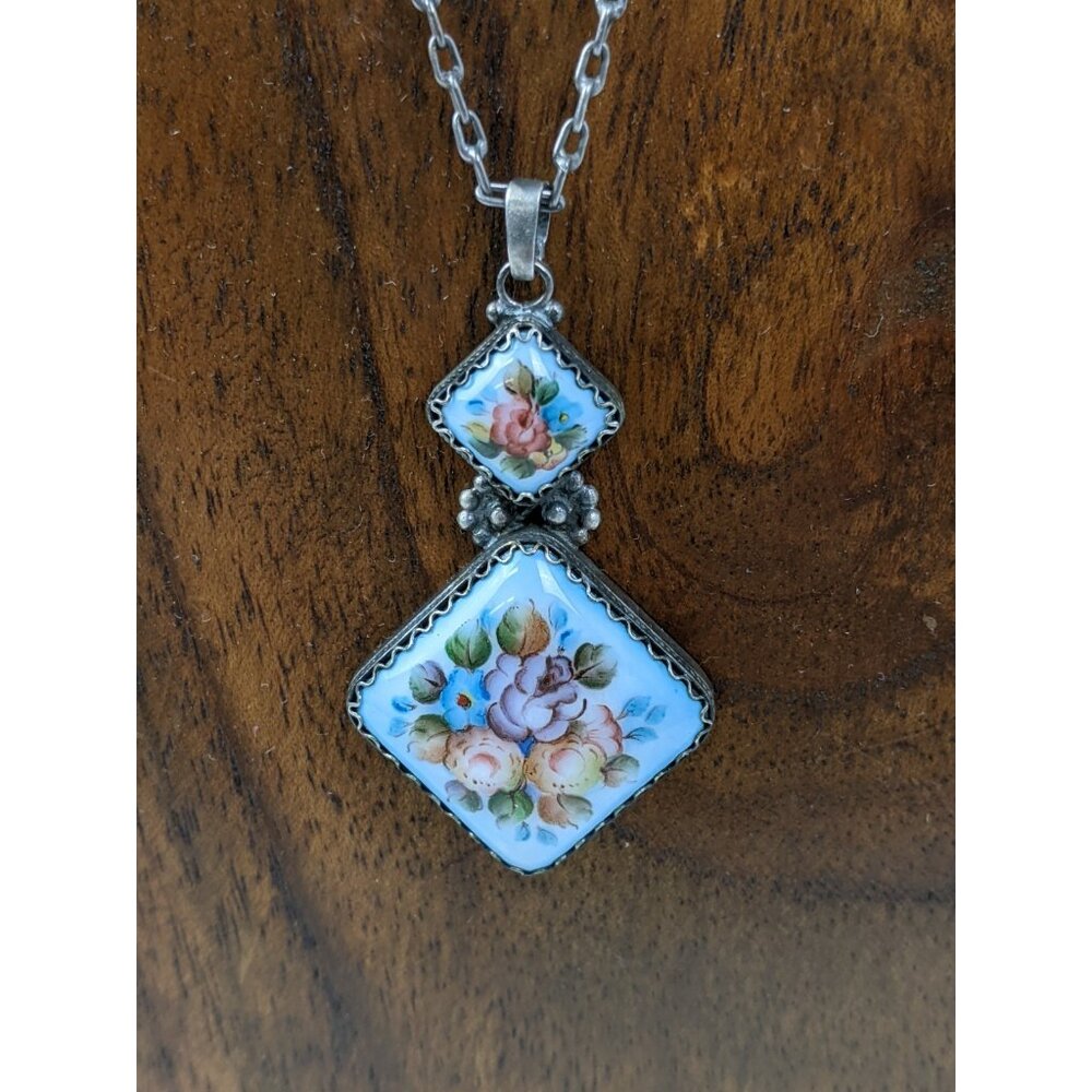 Vintage Finift Jewelry Set Floral Painting USSR Russia Pendant Necklace Earrings - Picture 9 of 13